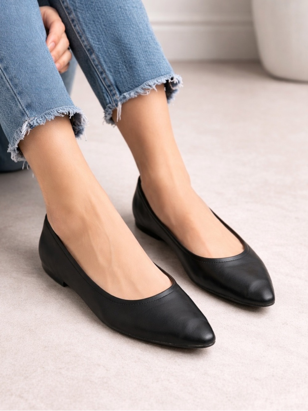 Giani Bernini Black Pointed-Toe Vegan Leather Flats